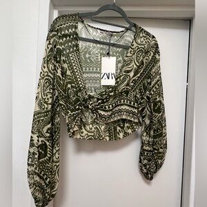 NWT cropped blouse size small